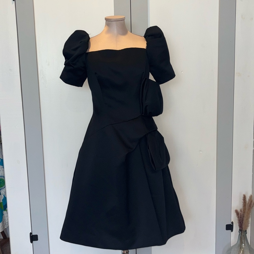 Vintage 1980’s Victor Costa Puff Sleeve Cocktail Dress Size 10 see measurements